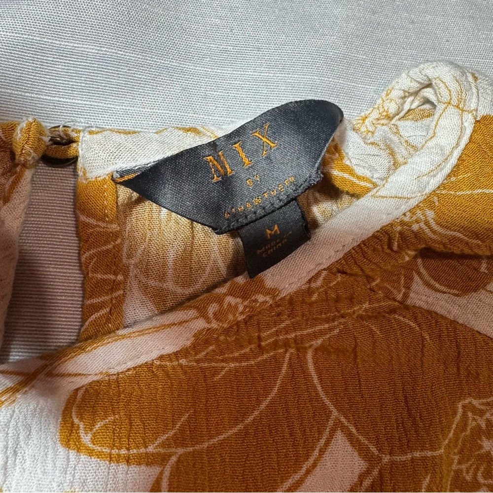 🌼 MIX by 41 Hawthorn Mustard Floral Blouse – Size M - Picture 2 of 7